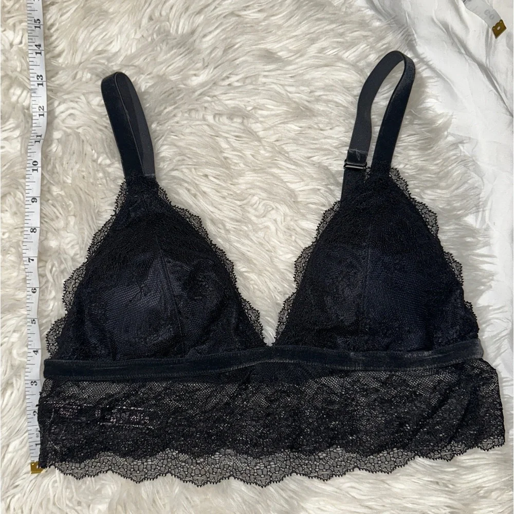 Victoria’s Secret | Longline Lace Velvet Bralette Black Plunge V Neck
